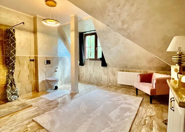 Rezydencja Osiek Вилла Осек