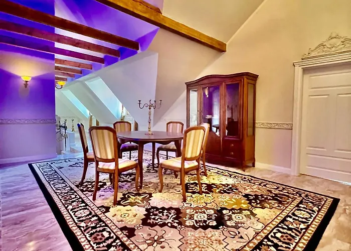 Rezydencja Osiek * Осек